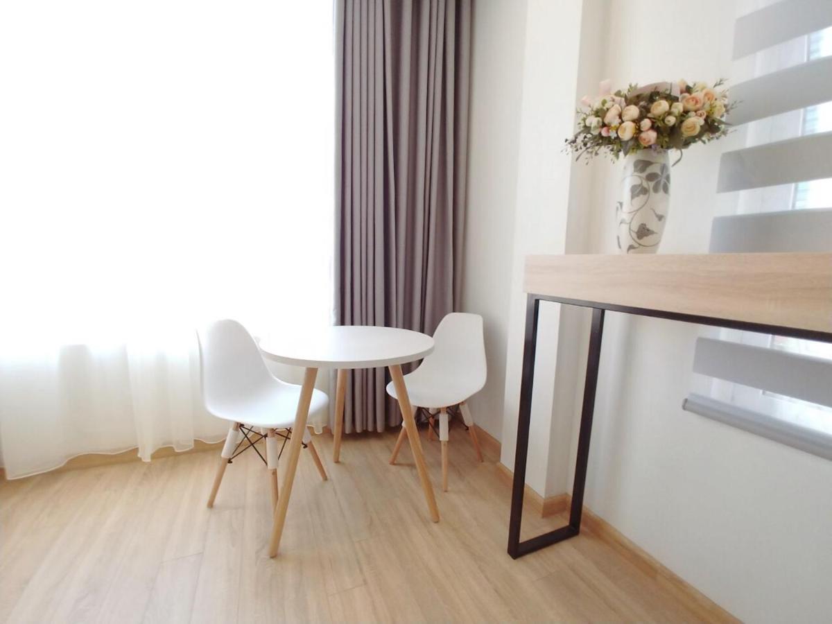 Lyn House - Service Apartment Hoang Quoc Viet Hanoi Exterior photo