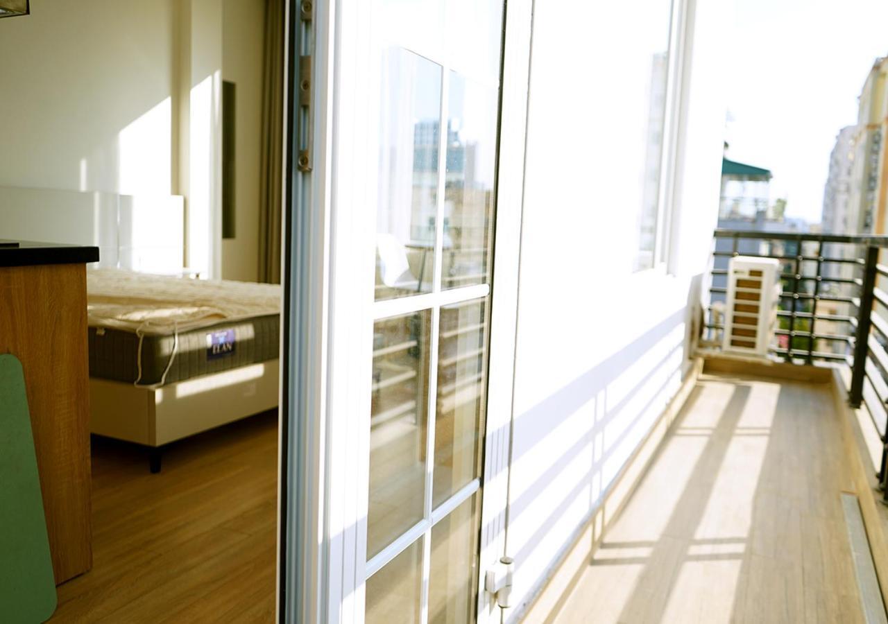 Lyn House - Service Apartment Hoang Quoc Viet Hanoi Exterior photo