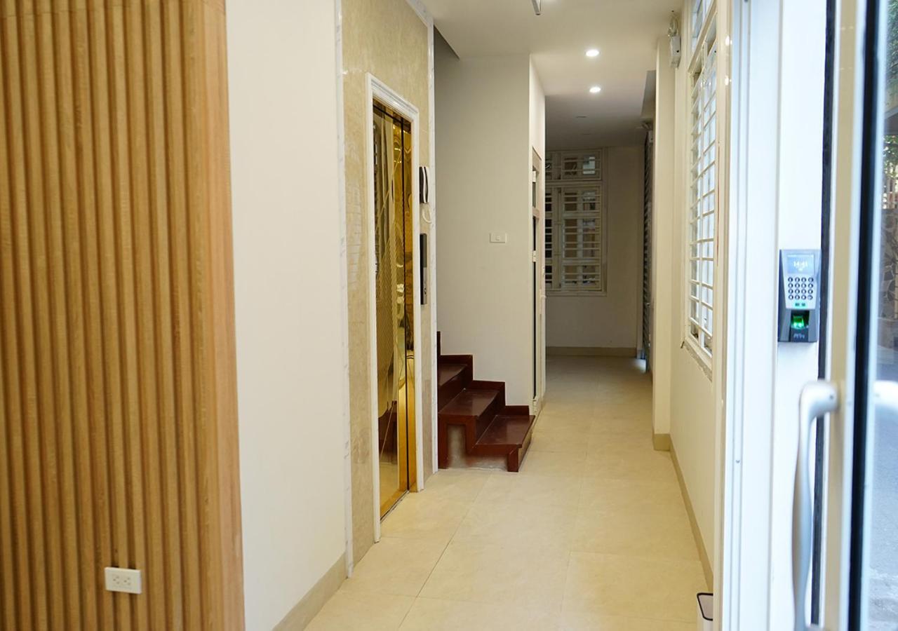Lyn House - Service Apartment Hoang Quoc Viet Hanoi Exterior photo