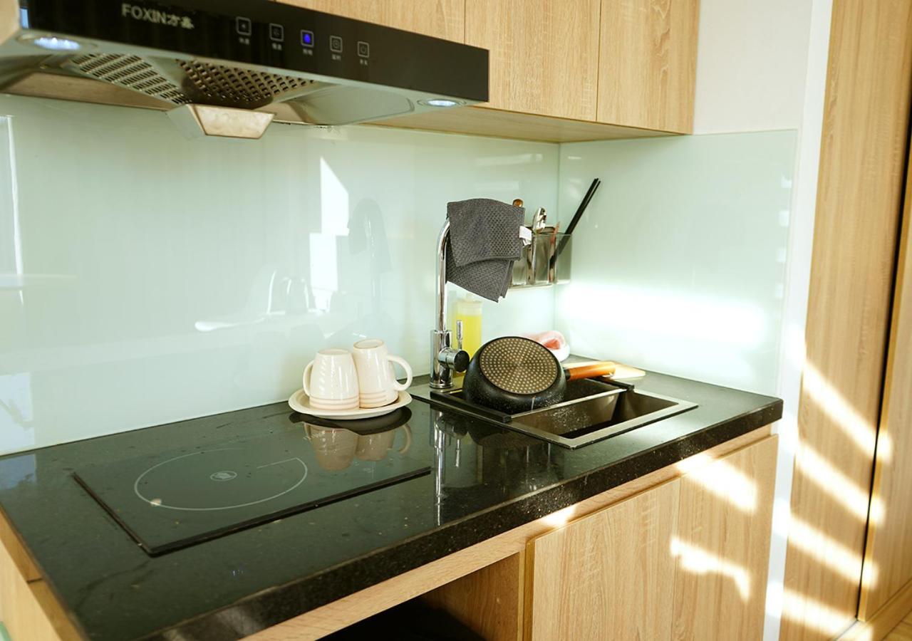 Lyn House - Service Apartment Hoang Quoc Viet Hanoi Exterior photo